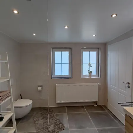 شقة Antweiler Oberburg