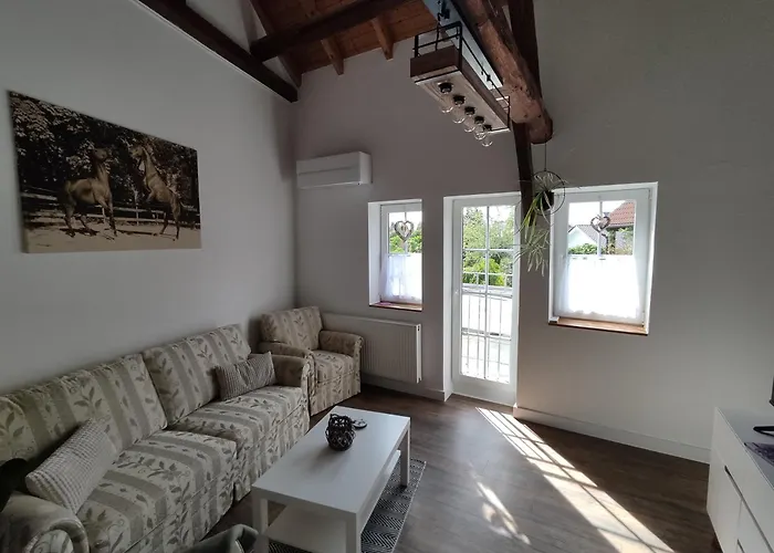 Antweiler Oberburg Apartment